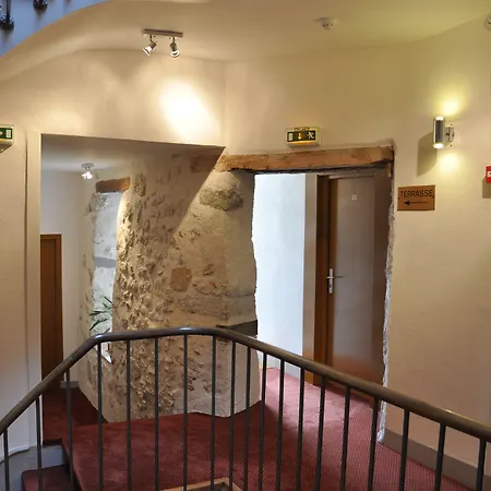 De La Couronne Aix-les-Bains