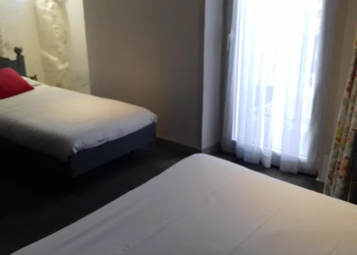Hotel De La Couronne Aix-les-Bains