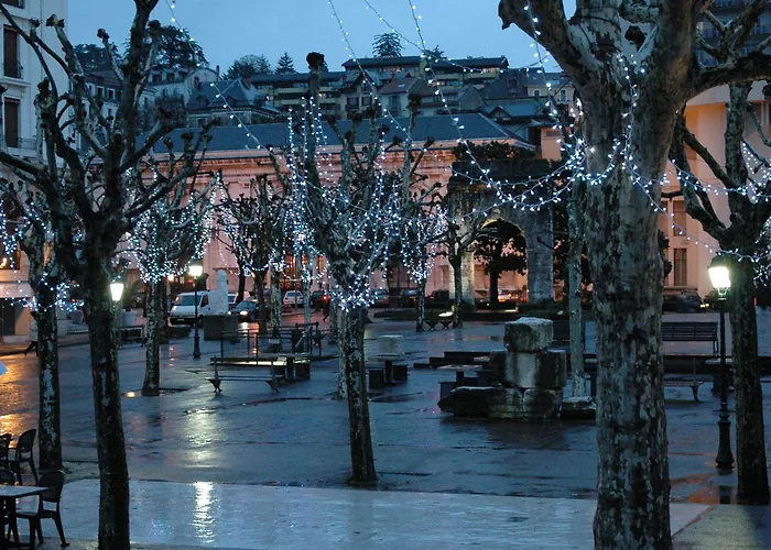 De La Couronne Hotel 2*