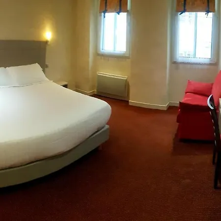 De La Couronne Aix-les-Bains