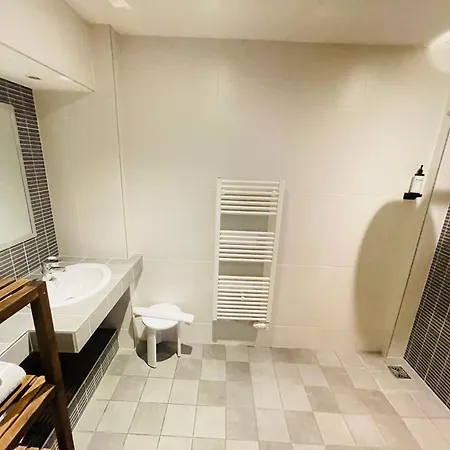 De La Couronne فندق